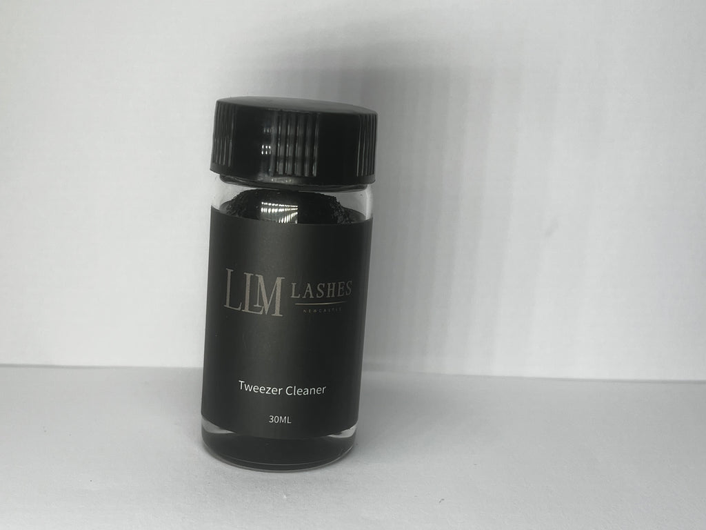 LLM Tweezer Cleaner